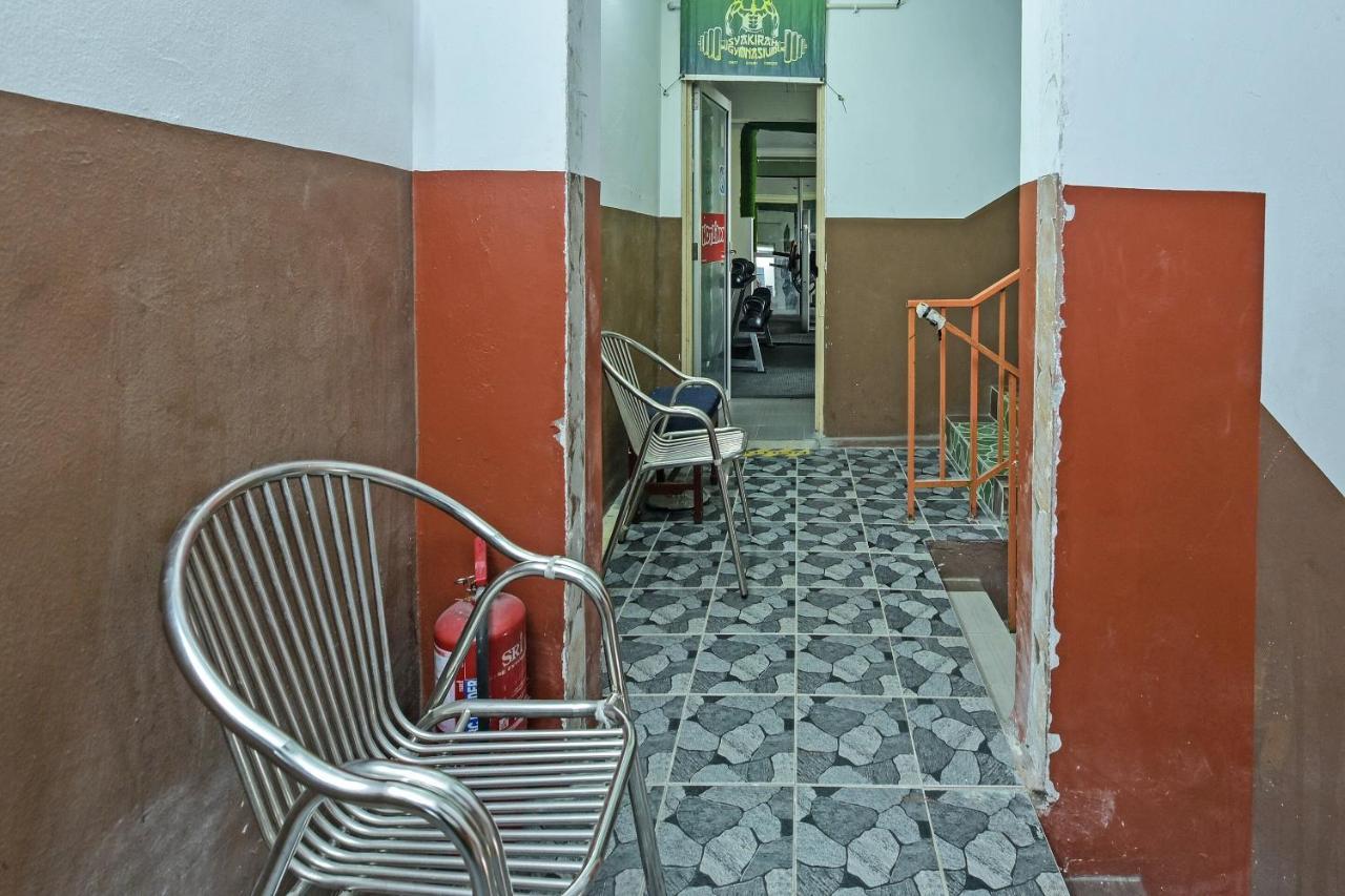 Super Oyo Capital O 90659 Raintown Timbers Hotel Taiping Eksteriør billede