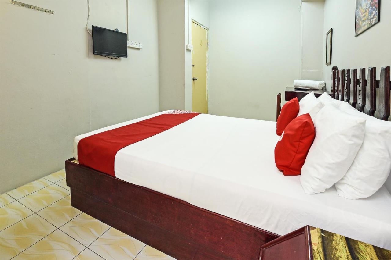 Super Oyo Capital O 90659 Raintown Timbers Hotel Taiping Eksteriør billede