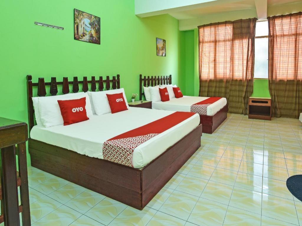 Super Oyo Capital O 90659 Raintown Timbers Hotel Taiping Eksteriør billede