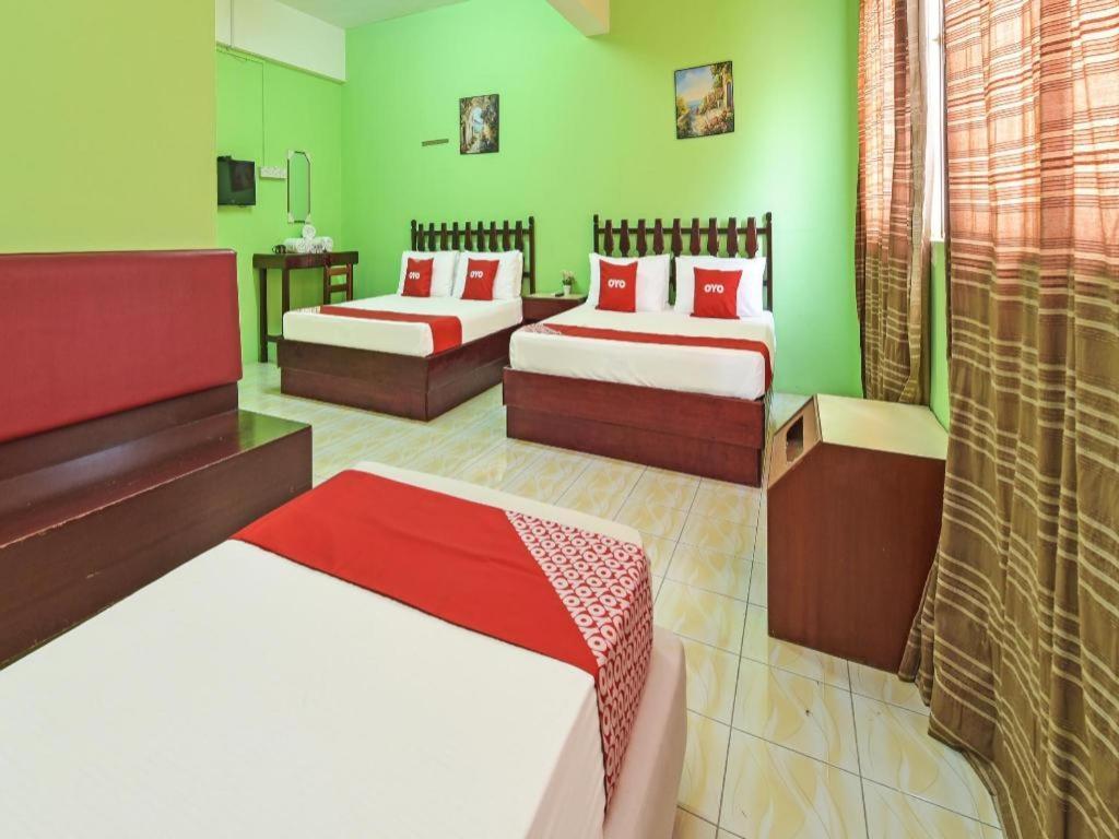Super Oyo Capital O 90659 Raintown Timbers Hotel Taiping Eksteriør billede