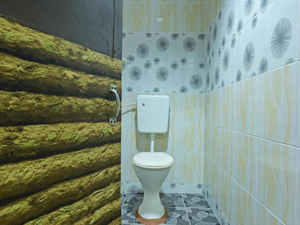 Super Oyo Capital O 90659 Raintown Timbers Hotel Taiping Eksteriør billede