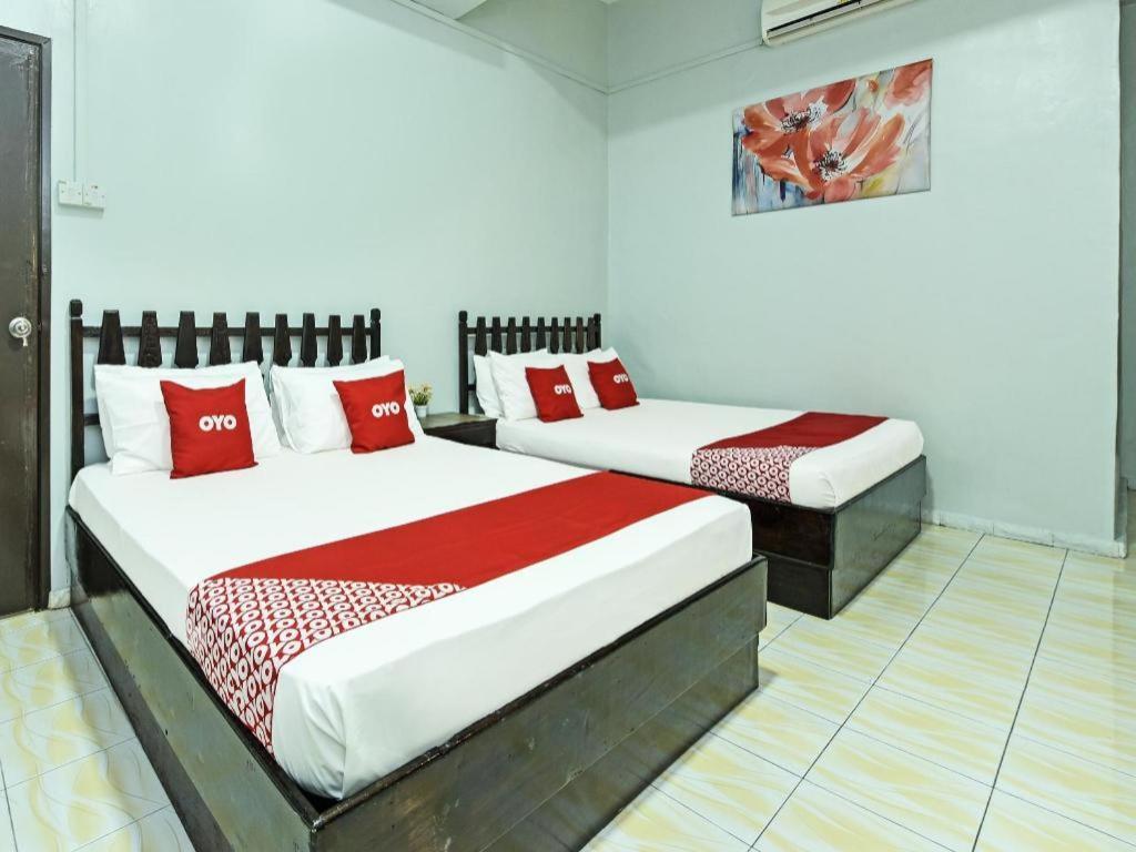 Super Oyo Capital O 90659 Raintown Timbers Hotel Taiping Eksteriør billede